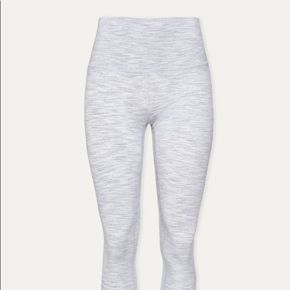 NWOT Lululemon Wunder Under leggings - Picture 4 of 6